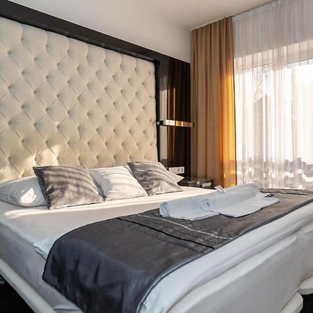 Titan Centrum Apartman Nyíregyháza Esterno foto