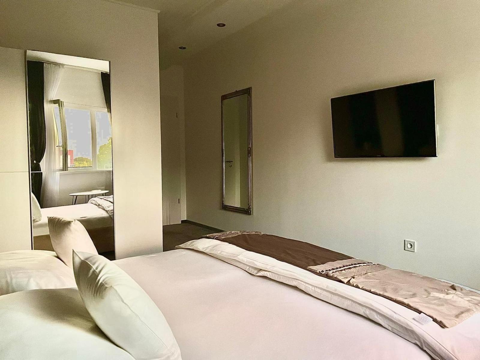 Titan Centrum Apartman Nyíregyháza Esterno foto